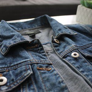 Forever 21 Cropped Denim Jacket
